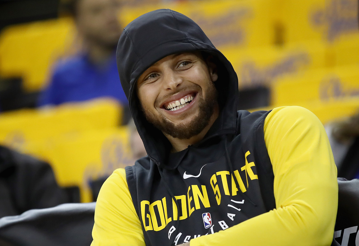 爱游戏唯一官方网站-关于NBA总决赛转会期走向成谜；葡萄牙体育豪取连胜；媒体盛赞；团队化学反应显著的信息